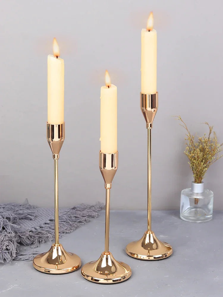 Set of 3 European Style Metal Candle Holders Candlestick Fashion Wedding Table Candle Stand Exquisite Candlestick Christmas Tabl