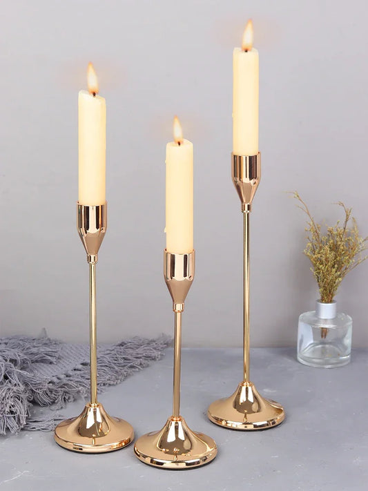 Set of 3 European Style Metal Candle Holders Candlestick Fashion Wedding Table Candle Stand Exquisite Candlestick Christmas Tabl